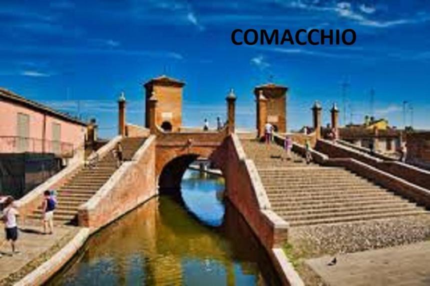 Mipro Mobilhome Lido di Spina Bagian luar foto